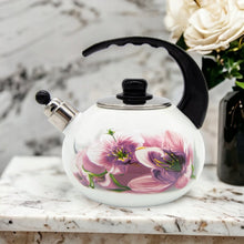 Afbeelding in Gallery-weergave laden, Meyerhoff Fluitketel 2,5 Liter – Emaille Waterketel – Inductie – Lelies