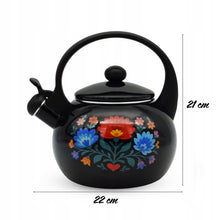 Afbeelding in Gallery-weergave laden, Meyerhoff Black Folk fluitketel 2,2L – Emaille inductie fluitketel – Traditioneel folk design – Zwart met bloemen