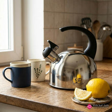 Afbeelding in Gallery-weergave laden, Meyerhoff Fluitketel 1,5 Liter – RVS Waterketel met Fluitje – Inductie – Zilver