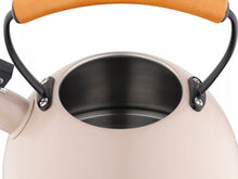 Afbeelding in Gallery-weergave laden, Florina Natura Line Fluitketel 2,3 L - Mat Beige - RVS Theeketel - Geschikt voor Inductie &amp; Alle Warmtebronnen