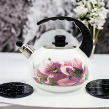Afbeelding in Gallery-weergave laden, Meyerhoff Fluitketel 2,5 Liter – Emaille Waterketel – Inductie – Lelies